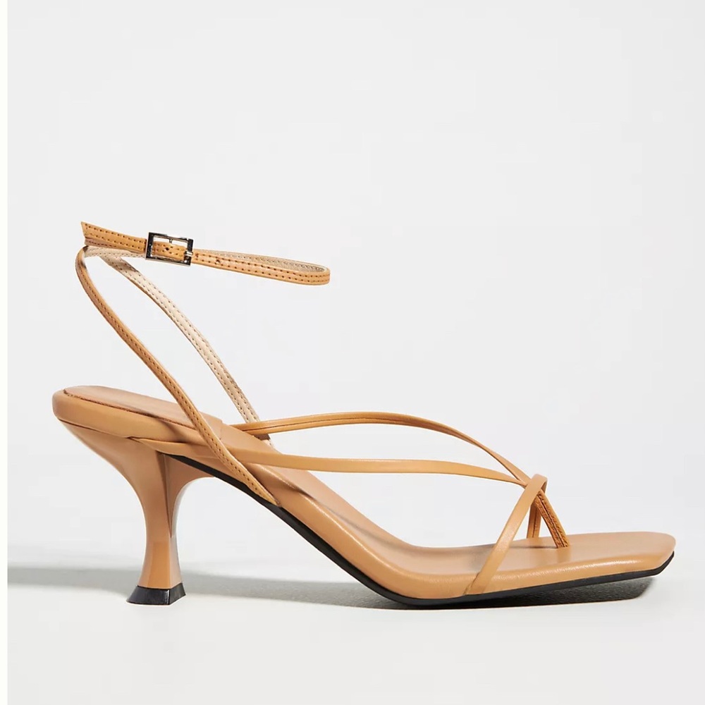 Jeffrey Campbell Fluxx Sandal in Nude